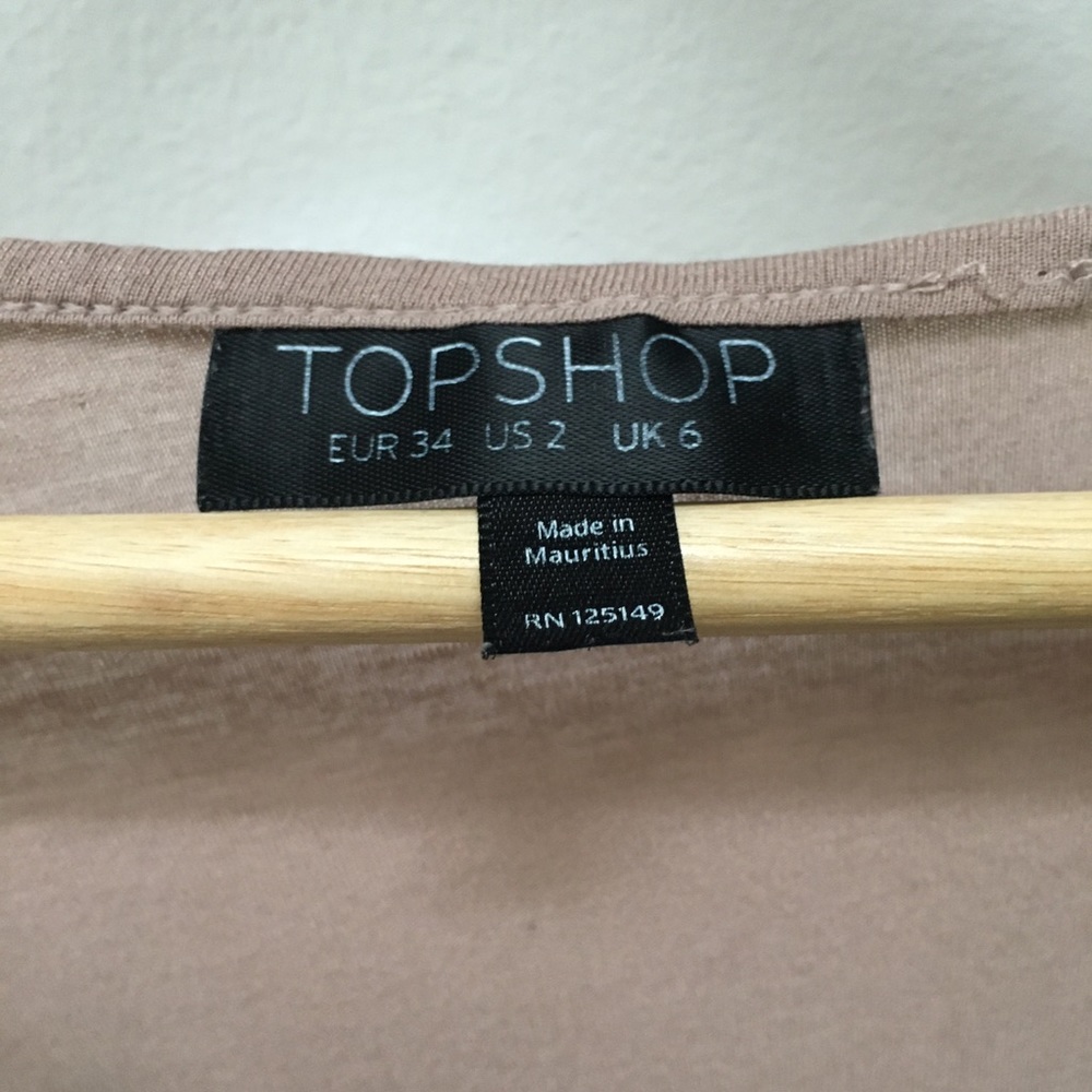 Top Shop blouse - Picture 2 of 5